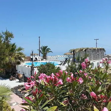 Livadaros 2* Karterados (Santorini)